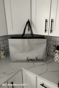Neiman's Authentic Versace NIB's Set of 2 Versace Pillows Ret. $1398 + tx - Picture 1 of 14