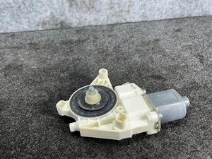 Mercedes W212 E350 E400 E63 Rear Right Passenger Door Window Motor oem - Picture 1 of 3