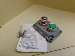 Killark Heavy Duty XCS-013130 Pushbutton Station, Cover Only - Picture 1 of 6