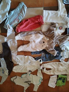28 Teile Jungenkleidung Paket Gr. 68 winter - Bild 1 von 6