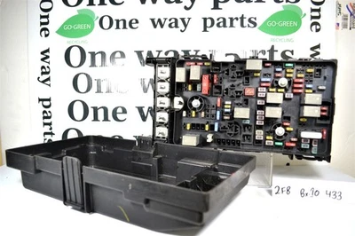 Módulo relé caja de fusibles Chrysler Pacifica/Grand Cherokee 19-22 2F8 433 B10 63565509 Foto 1 de 4