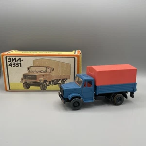 Camión furgoneta vintage años 80 Zil-4331 Arsenal URSS CCCP Novoexport en caja 1:43 - Imagen 1 de 20