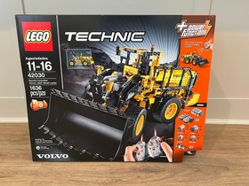 LEGO Technic 42030 Volvo L350F Wheel Loader &ndash; NEW Sealed &ndash; Retired &ndash; US Seller