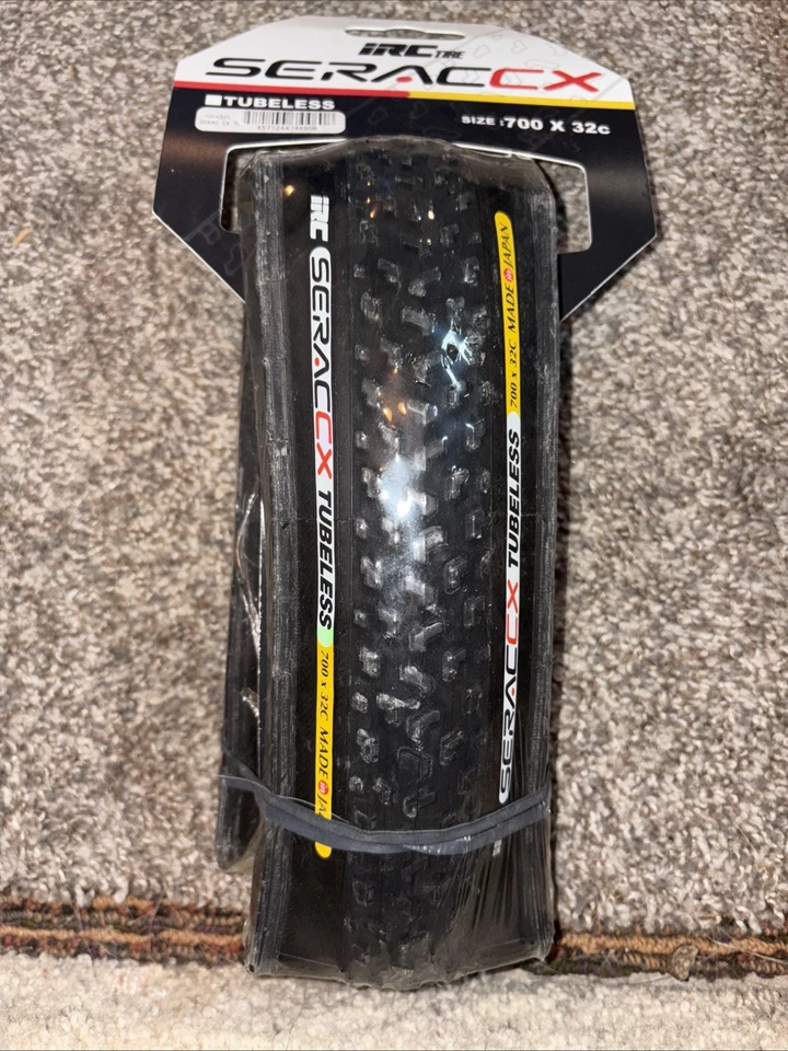 Neumático plegable sin cámara IRC Serac CX MTB 700x32c negro - TOTALMENTE NUEVO Foto 1 de 4