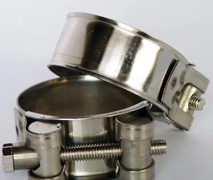 Racing Ø 26 - 28mm W4 Stainless Steel T-Bolt Silicone Clamp Exhaust - Imagen 1 de 1