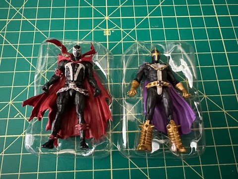 McFarlane Page Punchers 3" Figures SPAWN & ANTI-SPAWN Cover