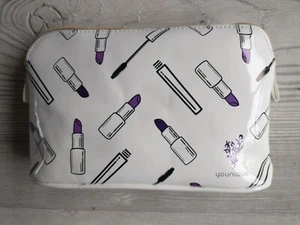Younique Triple Sizzle 2020 Purple Lipstick Travel Make-up Bag - Bild 1 von 9