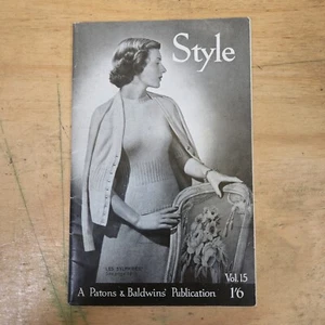 VOL 15 Patons & Baldwins Vintage Knitting KNITWEAR Pattern Book 34 PAGES - Picture 1 of 5