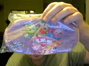 KID'S SHOPKINS BARRELL PENCIL CASE BIRTHDAY SCHOOL STATIONERY - Picture 1 of 2