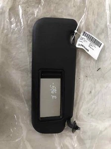 2014 - 2017 KIA FORTE SX Coupe Front Sun Visor w/ Mirror Passenger Right RH OEM - Picture 1 of 12