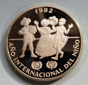 Panama. 1982 Silver 10 Balboas. International Year of Child (IYC).  Proof - Picture 1 of 2