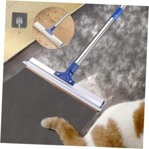 Innovative Carpet Rake for Pet Hair Removal,Carpet Lint Remover Scraper Blue - Picture 1 of 7