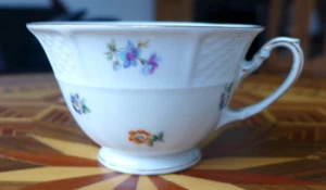 Rosenthal Bavaria Streublümchen Tasse alt Kaffeetasse Teetasse - Bild 1 von 4