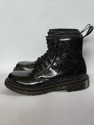 DR MARTENS DOC’S, DOC MARTENS 1460J BIG GIRLS SIZE 4M(US) BLACK PATENT GLITTER - Image 1 of 4