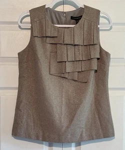 Top donna smanicato Banana Republic beige shimmer box plissettato foderato piccolo nuovo con etichetta - Foto 1 di 6