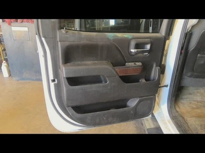 SIERRA 3500 2015 Door Trim Panel Rear 686822 - Image 1 of 4