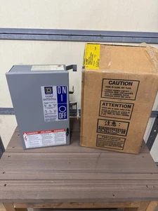 NUOVO Square D I-Line PQ3606G 60 AMP 600V 3PH spina busway fusibile 3W, terra, 60A - Foto 1 di 6