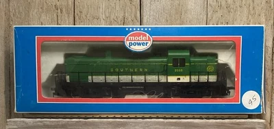 Model Power Locomotive Southern Alco RS-2 Disel HO Scale 6846 - Image 1 of 3