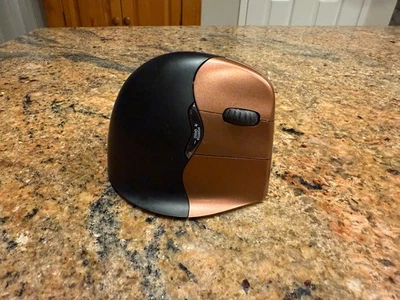 EVOLUENT Ergonomic Vertical Mouse 4 Wireless VM4SW Right NO DONGLE - Image 1 of 4