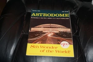1966 HOUSTON ASTROS BASEBALL YEARBOOK - Picture 1 of 5