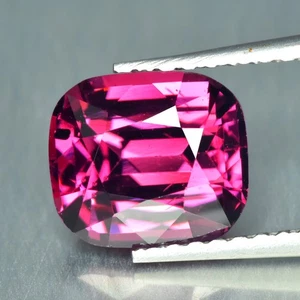 Cojín de 2,15 quilates, granate umbalita rosa vivo natural - piedras preciosas sueltas Umba Mines - Imagen 1 de 1