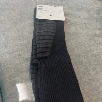 New NWT NIKE Mens Crew Outdoor Cushioned Wool Blend Socks Black Sz 12-15 Dri Fit - Image 1 of 4