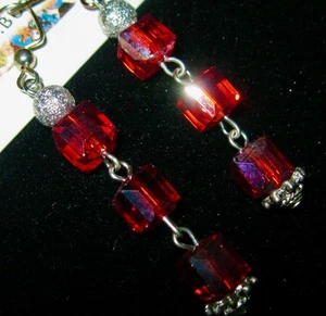 "1-OF-A-KIND PIERCED EARRINGS" MADE IN USA BY T. BURKE DESIGNS" VINTAGE CRYSTALS - Bild 1 von 6