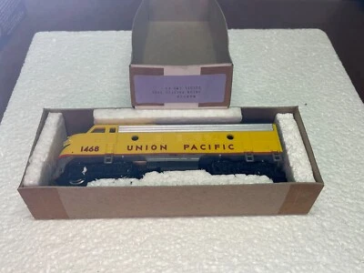 MANTUA HO Diesel EMD F7 Locomotive #1468 Union Pacific Used NM/OB - Image 1 of 4