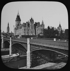 PUBLIC BUILDINGS OTTAWA CANADA C1888 ANTIQUE PHOTOGRAPH Magic Lantern Slide - Picture 1 of 3