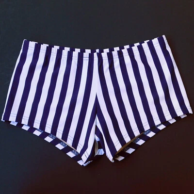Traje de baño de tiro bajo corte cuadrado para hombre en rayas negras o azules marinas en S-M-L-XL Foto 1 de 3