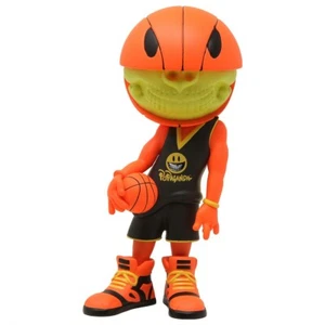 FIGURA VINILO RON ENGLISH POPAGANDA BALONCESTO SONRISA (NARANJA/NEGRO) - Imagen 1 de 3
