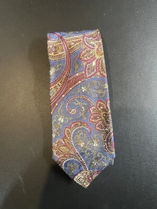 Vintage Oleg Cassini Mens Tie Necktie Brown Paisley Polyester - Picture 1 of 7