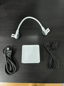 CORSAIR iCUE Link System Hub with 6 Pin power/USB Data Cable/1 Short Link Cable - Picture 1 of 1