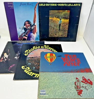 WOODSTOCK Lot 5 LPs Joan Baez Arlo Guthrie Ten Years After Crosby Stills Havens - Image 1 of 4