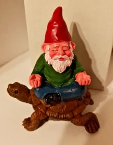 GNOME MEDITATING ON TURTLE 3" NEW IN BOX "FAST FREE SHIPPING" - Picture 1 of 5
