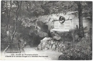 FONTAINEBLEAU 77 Caverne d'Aujas CPA écrite à Louis Moreau de Deauville en 1930 - Picture 1 of 2