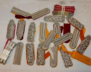 ALLEMAGNE : PAIRE EPAULETTES OFFICIER - IDEM W.W.2 - FABRICATION ALLEMAGNE EST . - Imagen 1 de 8