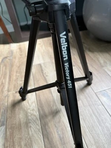 Velbon Victory Tripod with Leg Braces - Picture 1 of 8