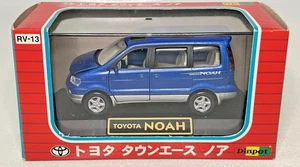 Diapet 1:43 Scale RV-13 Toyota Townace Noah - Picture 1 of 5