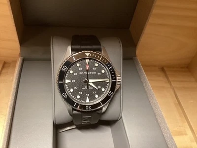 Hamilton Watch Khaki Scuba Diver H82515130 - Image 1 of 4