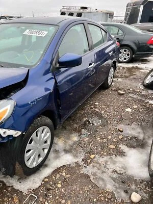 Used Right Sun Visor fits: 2018 Nissan Versa without illumination without sunroo - Image 1 of 4