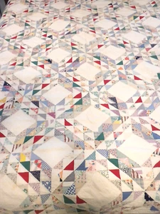 Vintage 1930's Hand Pieced & Quilted Candy Cane Lane Feedsack Patchwork Quilt - Picture 1 of 14