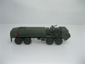 Roco Minitanks -H0 1:87- US Army - Oshkosh M 978 - Tankwagen - gesupert - Bild 1 von 4
