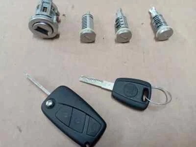 FIAT genuine Ignition Lock set Barrel 2 KEYS FIAT  MK3 Grande Punto 71751564 - Image 1 of 4
