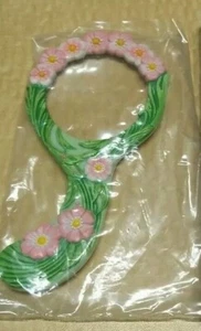 NEW Avon Gift Collection Magnifying Glass SEALED - Picture 1 of 3