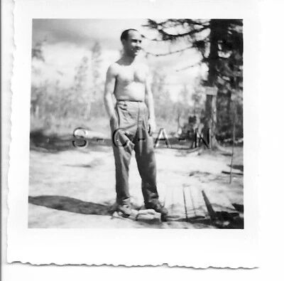 Вторая мировая война немецкий RP-полуобнаженный-гей интерес-армейский солдат-без рубашки-россия-1940-е - Изображение 1 из 2