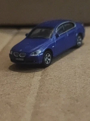 RARE Miniature SCHUCO BMW SERIE 5 BLEUE Métal 1/87 Occasion  - Photo 1/4