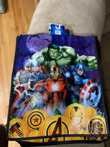 NEU Disney Marvel TASCHE WIEDERVERWENDBARE TASCHE Halloween Trick or Leckerbissen Tasche 15,5x13x6 - Bild 1 von 6