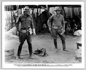 The Wild Bunch Movie 1969 William Holden Ernest Borgnine Warner Bros Promo 8x10" - Picture 1 of 2
