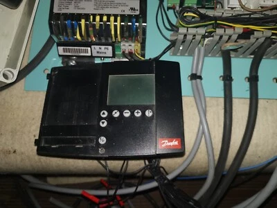 Danfoss ECL COMFORT 200 Elektronische Kontroll- Heißwasser System 230V - Bild 1 von 4